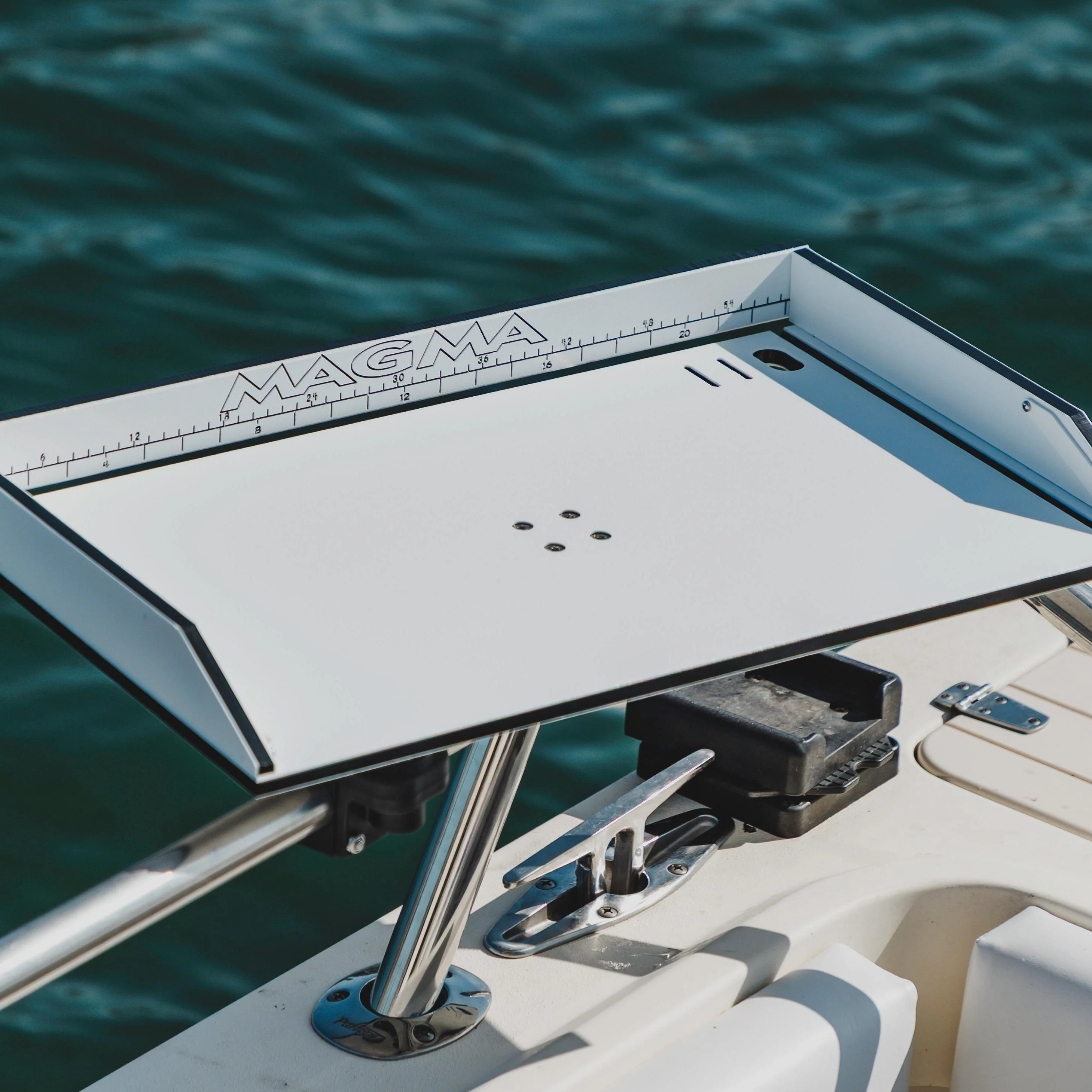 24" x 14" Angler Table with LeveLock® Mount - Image 8