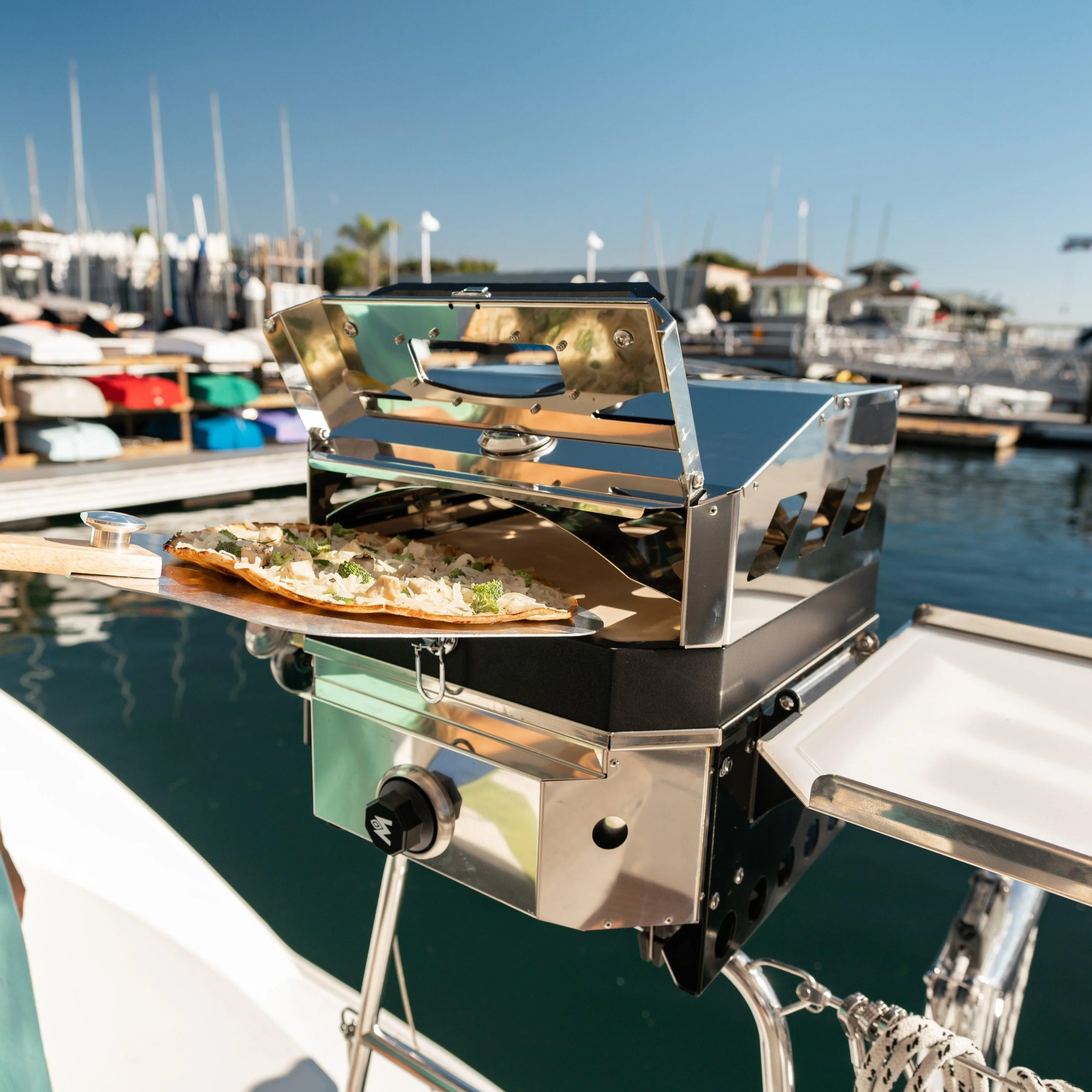 Marine Crossover Single Burner and Pizza Oven Top Bundle - Image 7