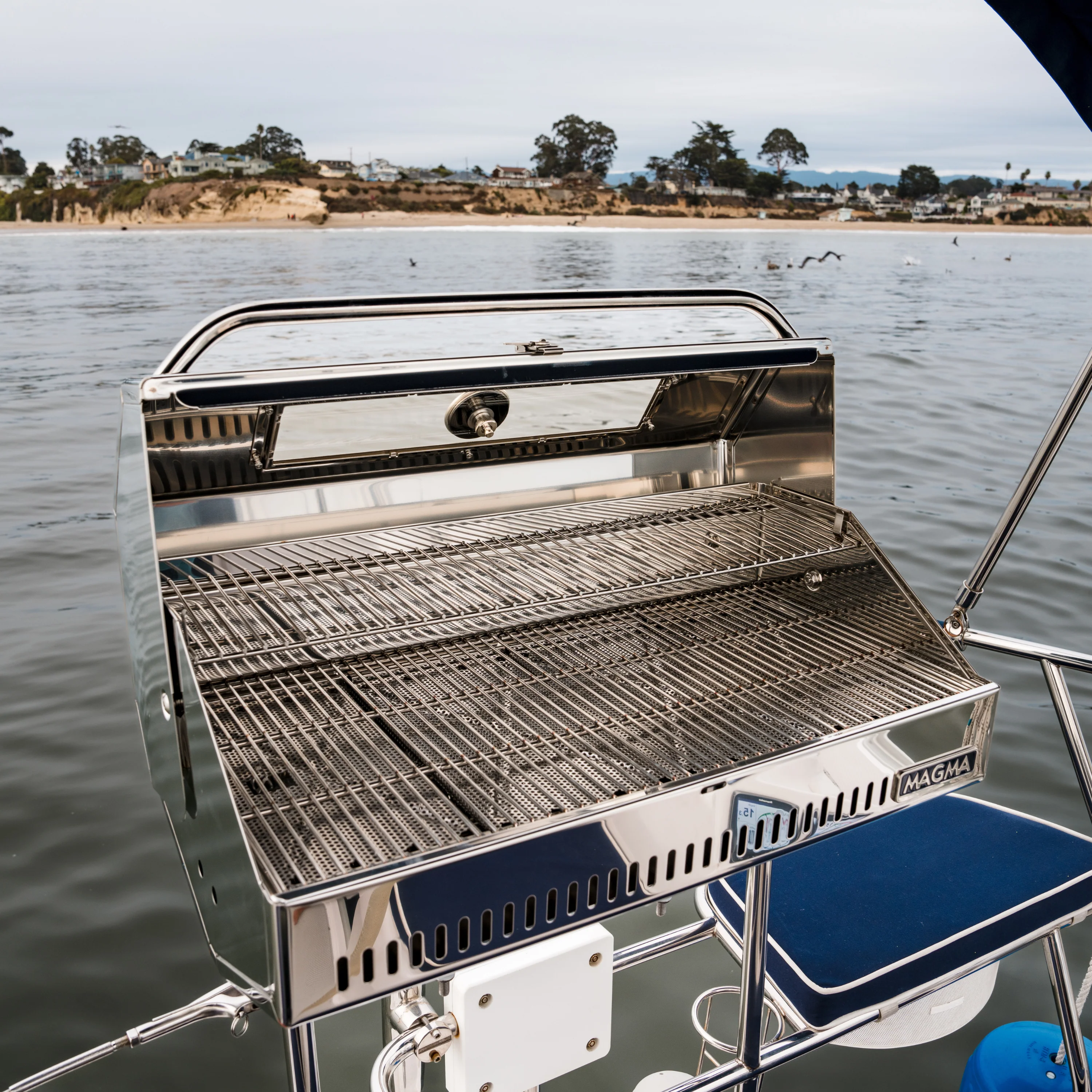 Monterey Infrared Gas Grill - Image 4
