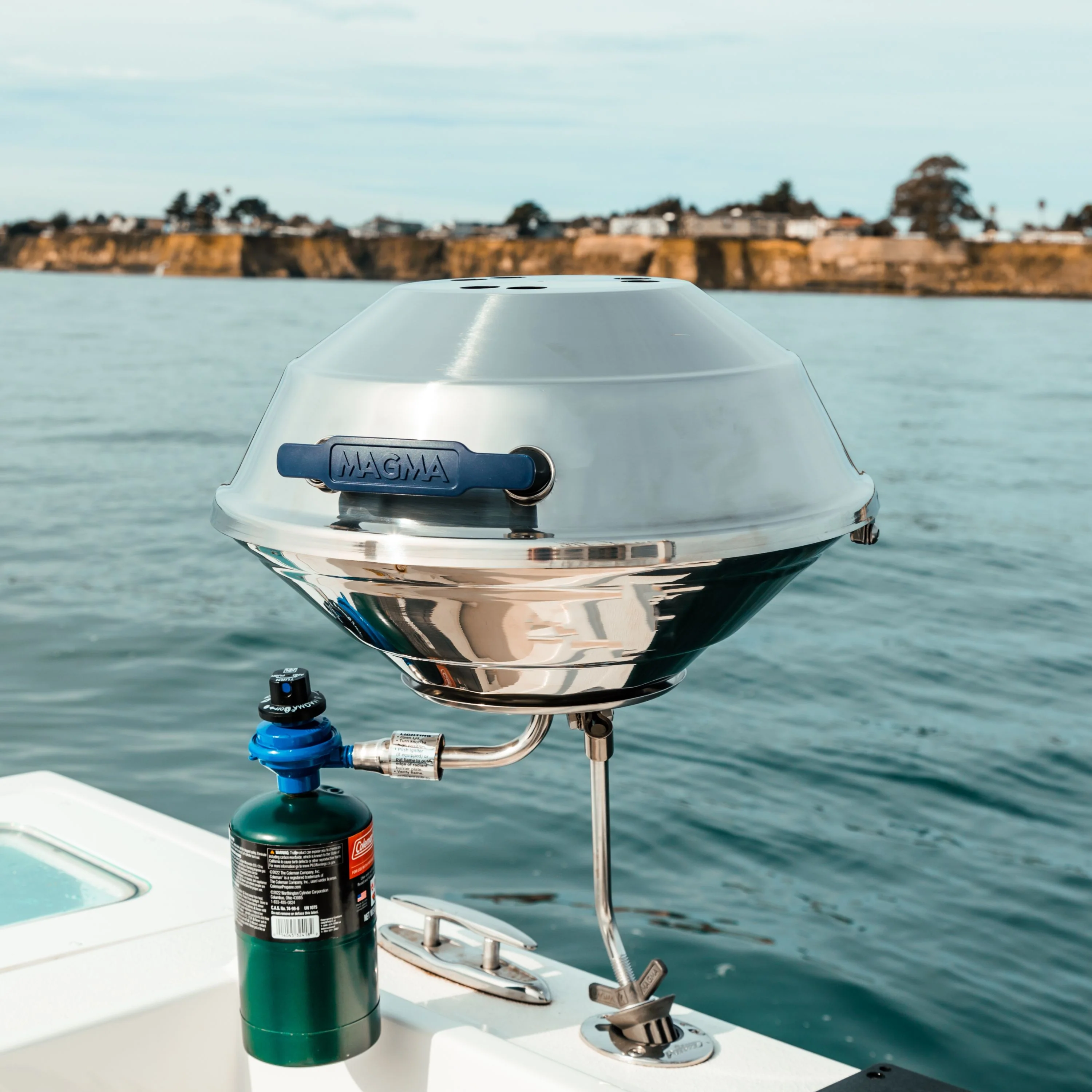 Party Size Marine Kettle® Gas Grill